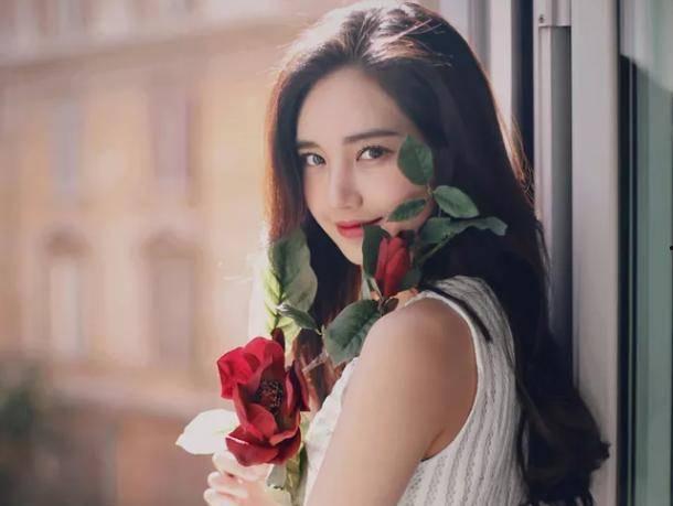 女主在娱乐圈吃瓜文推荐